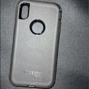 iPhone XS Max otter box case